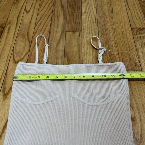 Babaton Aritzia Beige Denzel Corset Sculpt Knit Ribbed Tank Size Medium‎ - Picture 5 of 6